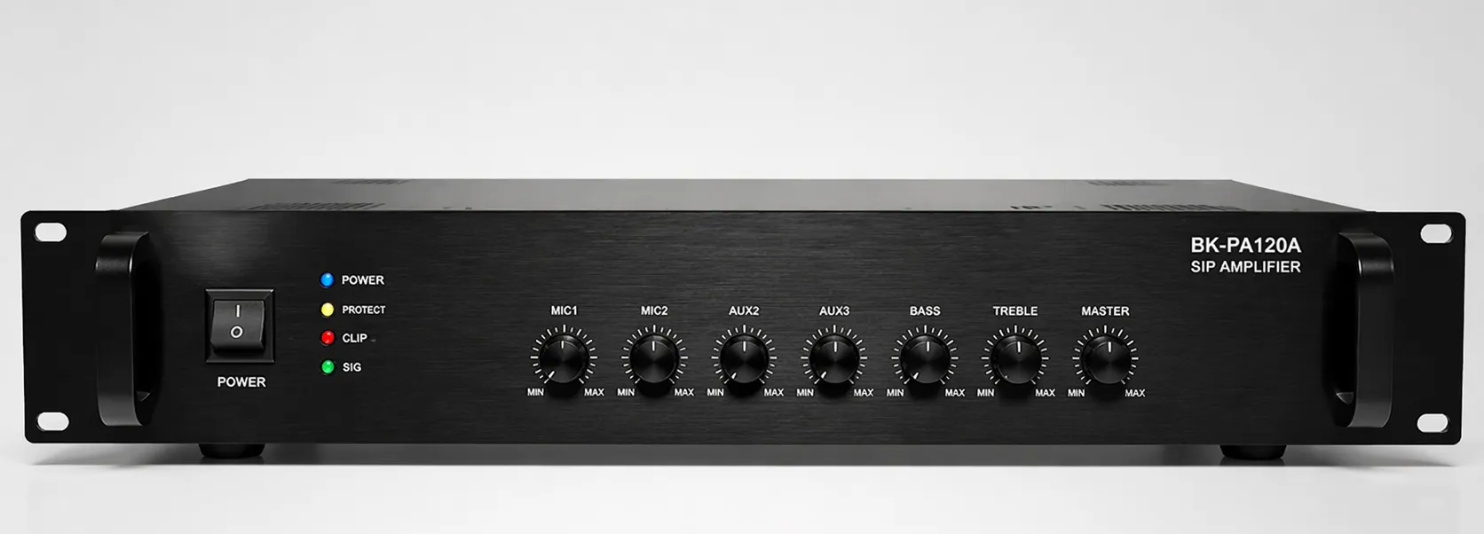 Vista frontal del Amplificador SIP BK-PA120A en una instalación de rack de 19 pulgadas 2U